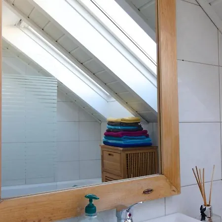 Apartament Zwischen Koeln Und Bonn, Oben *